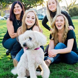 Meet your Posher, Vanessa